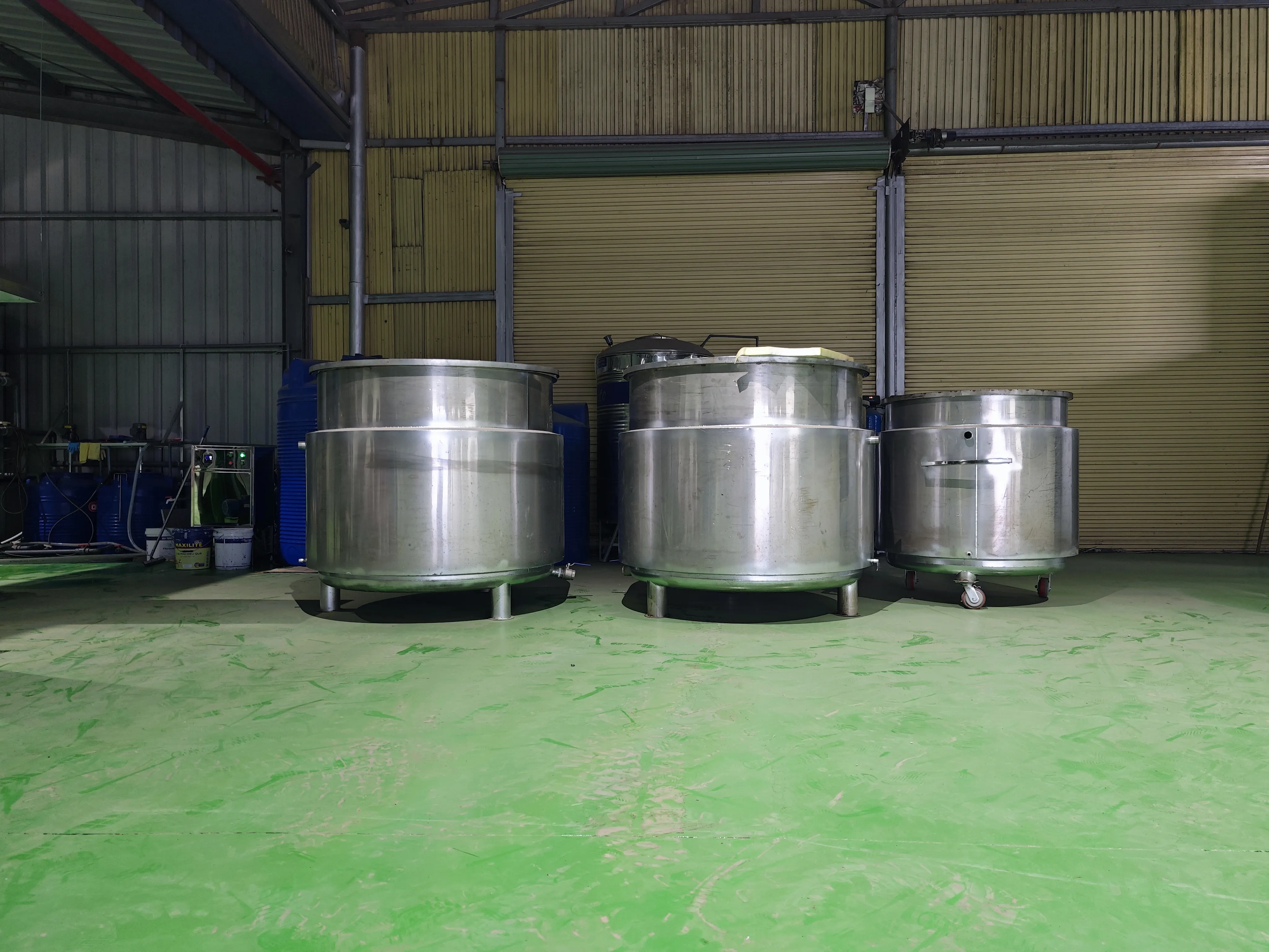 Khách hàng Nguyễn Hữu Doanh đánh giá về sản phẩm Bồn khuấy sơn 1000 1500 2000 2500 lít 0