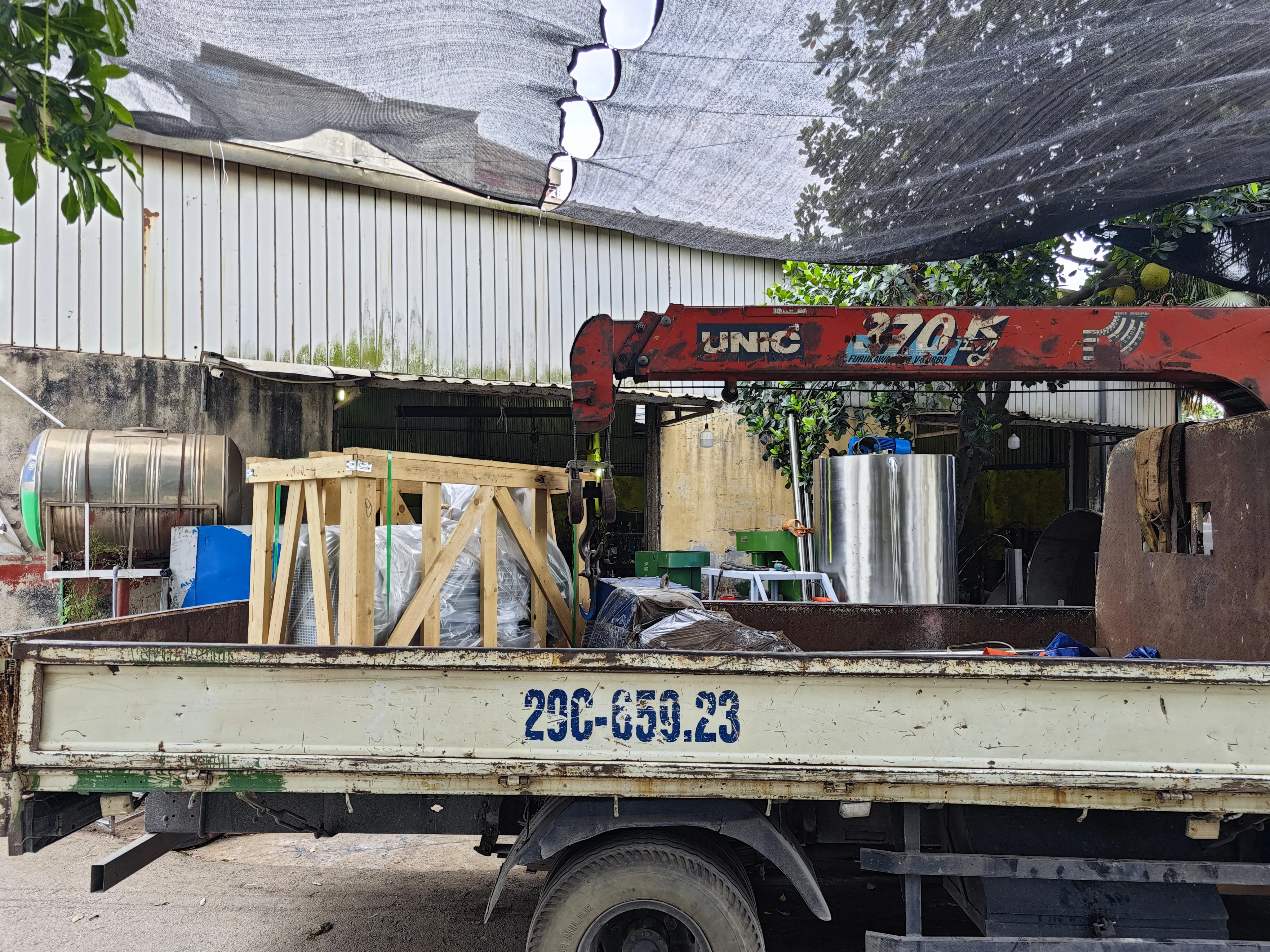 Khách hàng Nguyễn Long Vũ đánh giá về sản phẩm Máy Khuấy 1500 lít 30kW - Công Suất Lớn, Hiệu Quả Cao cho Quy Mô Sản Xuất 0