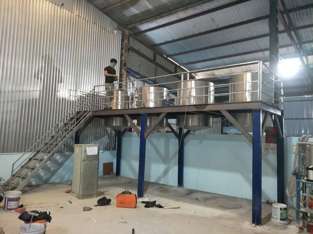 Khách hàng Nguyễn Nhật Linh đánh giá về sản phẩm Bồn chứa nước giặt 6500 8000 lít 0