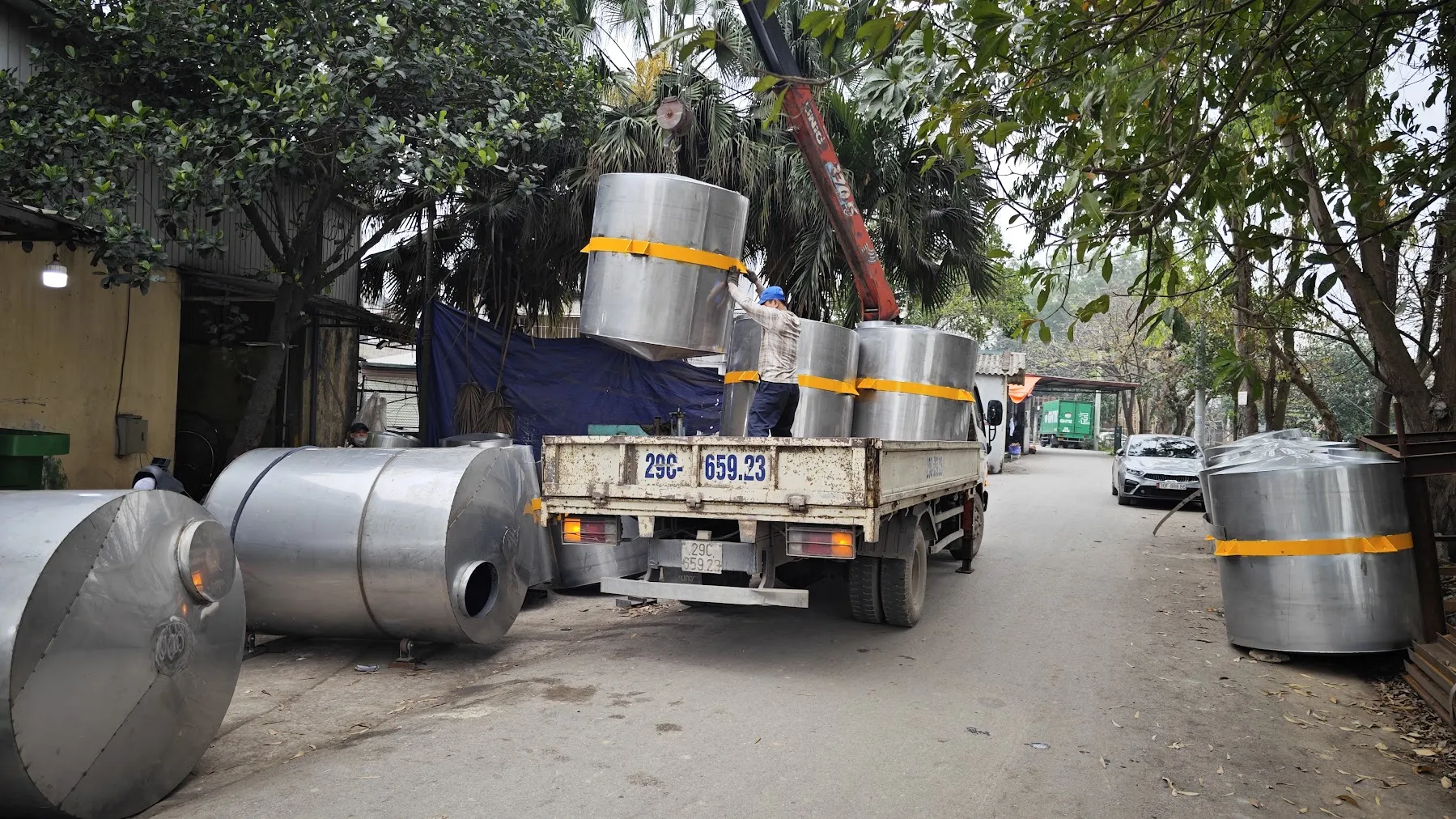 Khách hàng Nguyễn Huy Hoàng đánh giá về sản phẩm Máy khuấy nước giặt 1000 lít 0