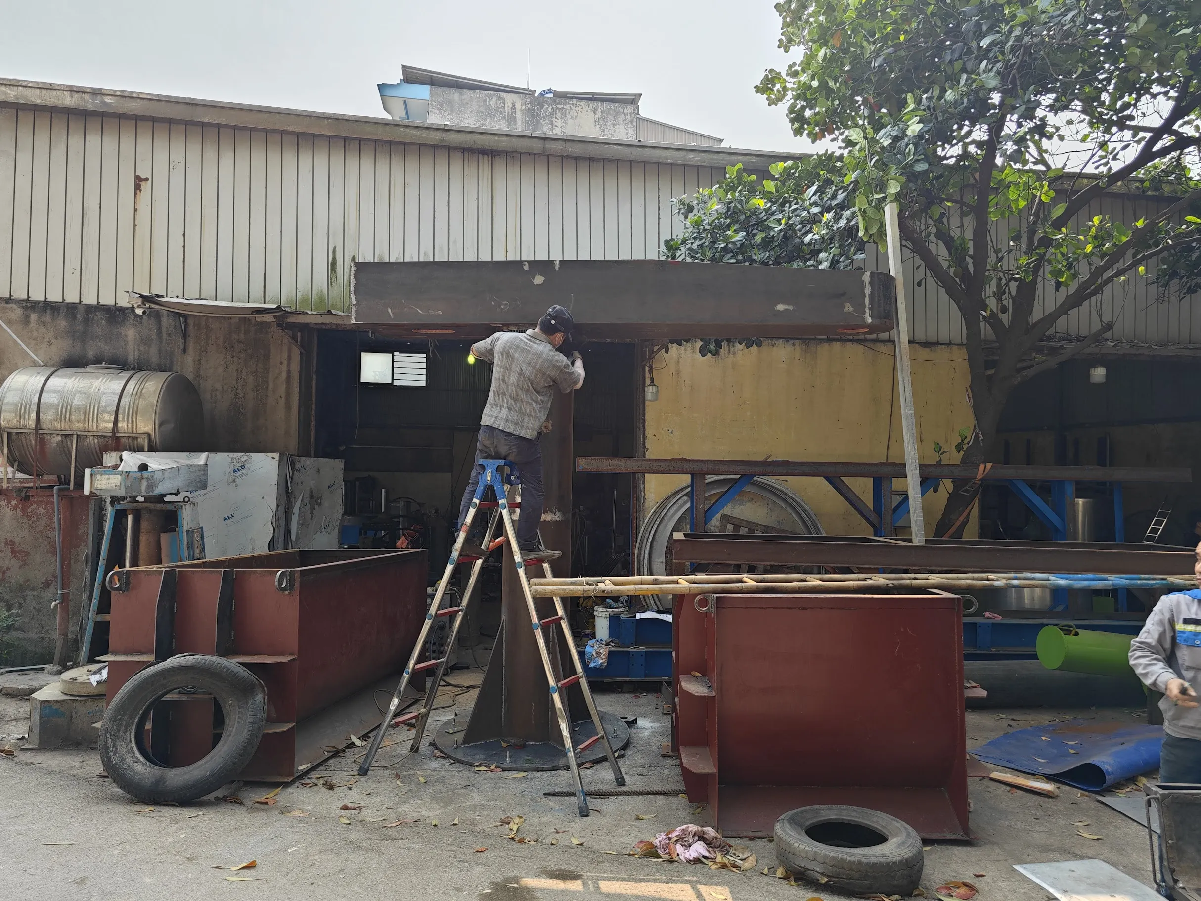 Máy khuấy sơn 10000 lít 160kw - Ảnh 1
