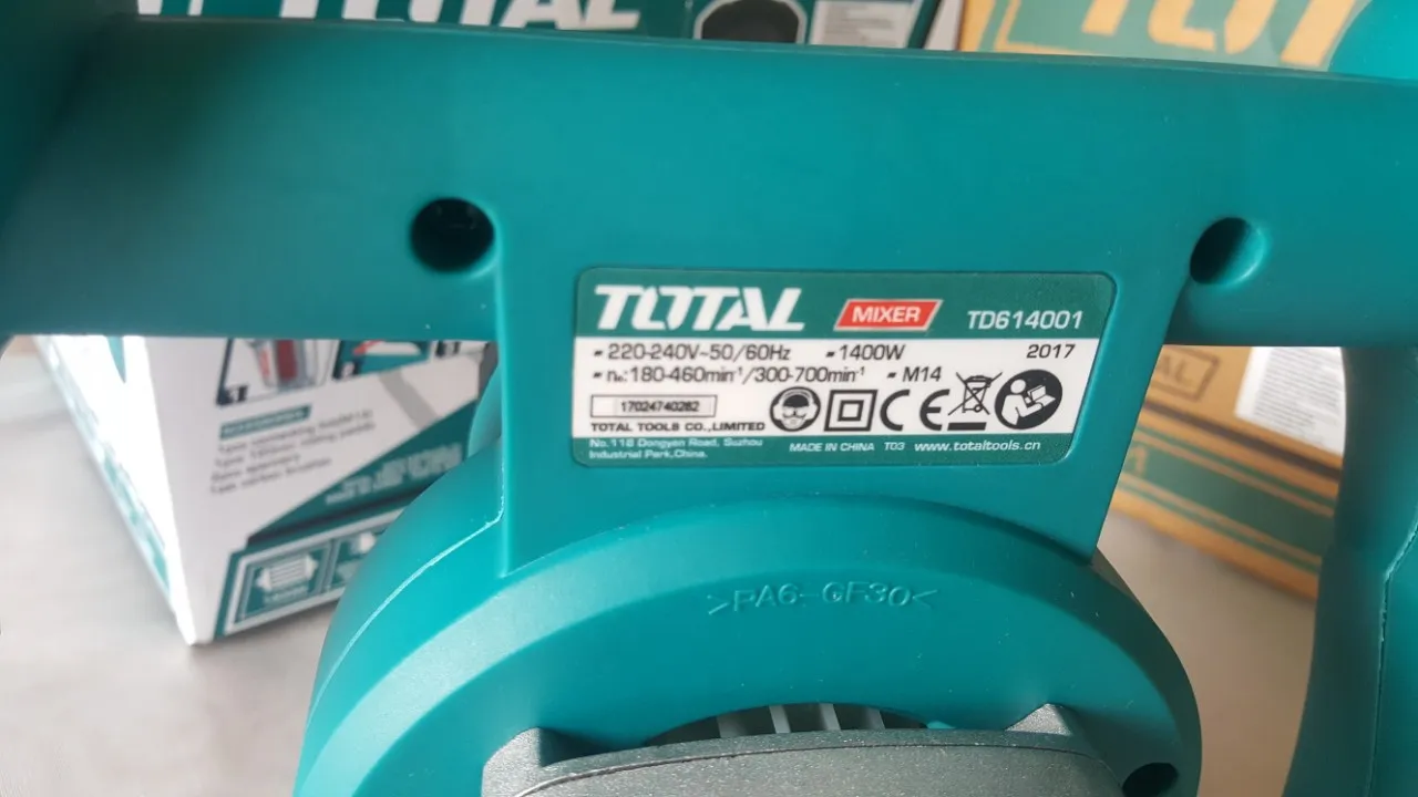 Máy khuấy cầm tay 1400w Total - Ảnh 1