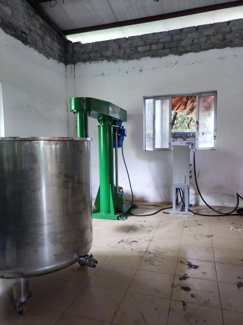 Máy khuấy sơn 1500 lít 30kw - Ảnh 1