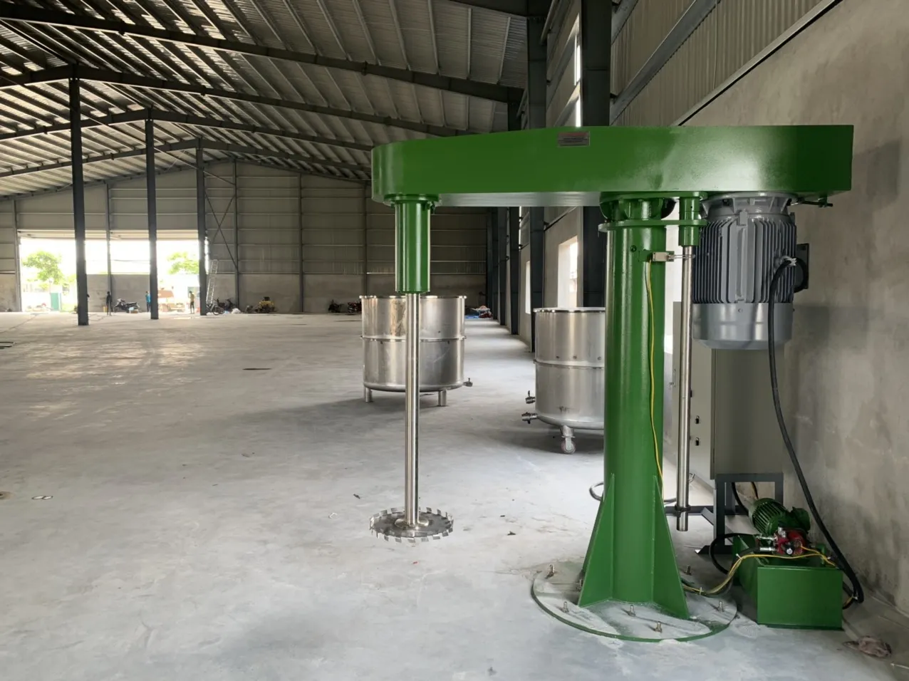 Máy khuấy sơn 3000 lít 55Kw - Ảnh 1