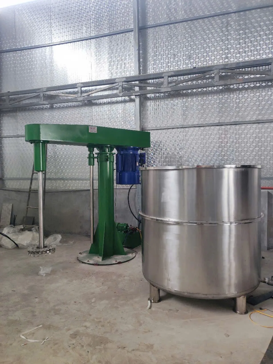 Máy khuấy sơn chống thấm 1000 lít - Ảnh 1