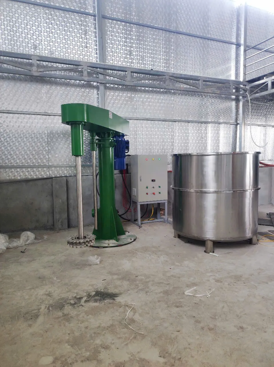 Máy khuấy sơn chống thấm 1000 lít - Ảnh 1