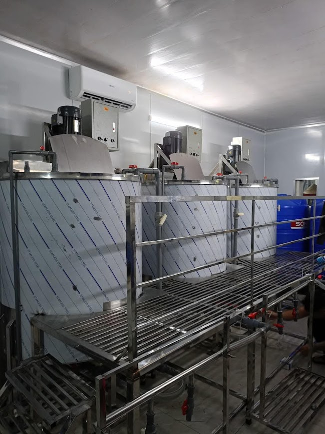 dây chuyền sản xuất nước rửa chén hiện đại
