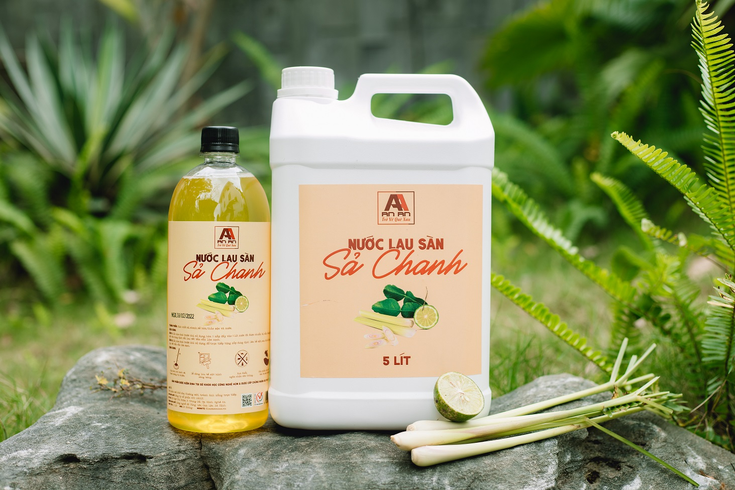 nước lau sàn sả chanh thảo mộc