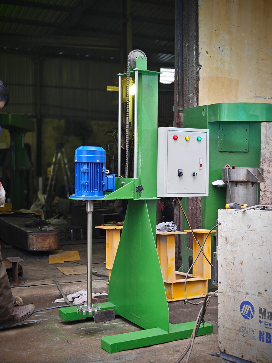 máy khuấy 50 100 lít