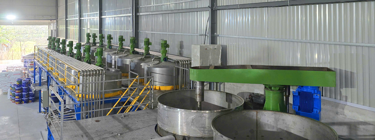 máy khuấy sàn thao tác 2500 lít