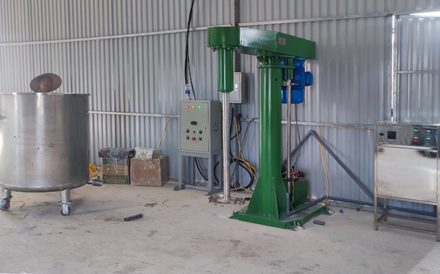 máy khuấy sơn 500 lít 11w