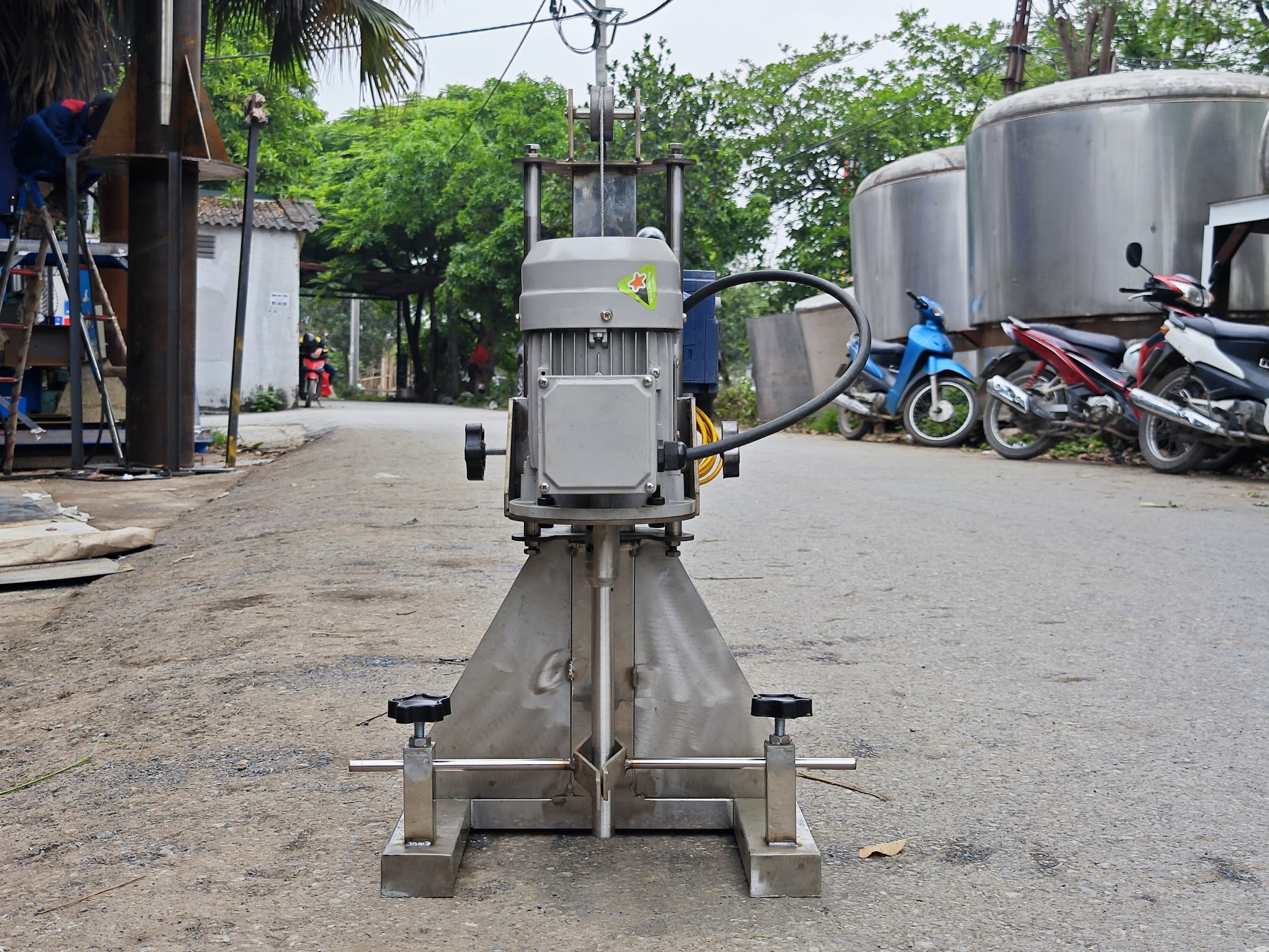 máy khuấy thí nghiệm 3 lít