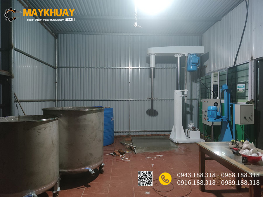 Máy khuấy sơn 30kw 1500kg